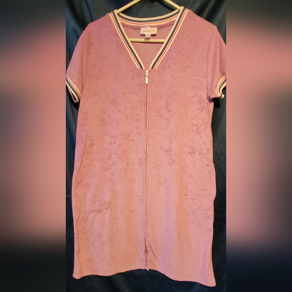 Womans Terry zip robe